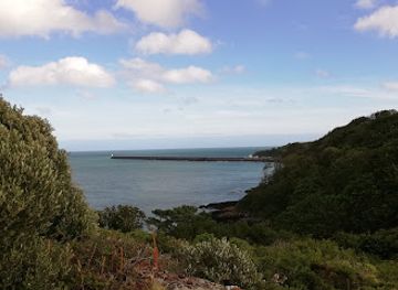 jersey/gorey/attraction/la-coupe-bay
