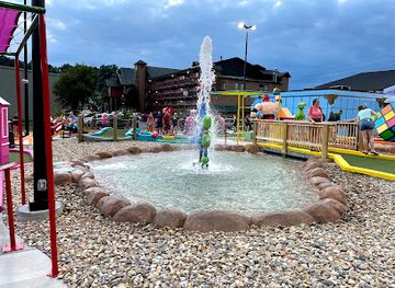 tennessee/pigeon-forge/attraction/toy-box-mini-golf