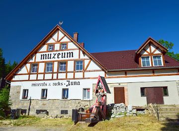 czechia/silesia/attraction/museum-of-juns-land