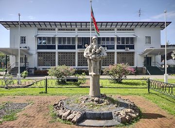 suriname/saramacca-district/attraction/mama-sranan