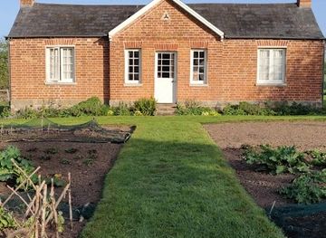 united-kingdom/worcestershire/attraction/national-trust-rosedene