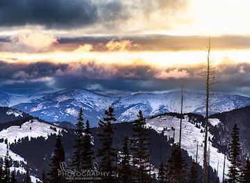 montana/the-mission-mountains/attraction/macdonald-pass