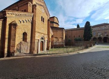 italy/modena/attraction/basilica-santuario-santo-stefano-complesso-delle-sette-chiese