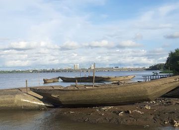 cameroon/tiko/attraction/carriere-bonamikano