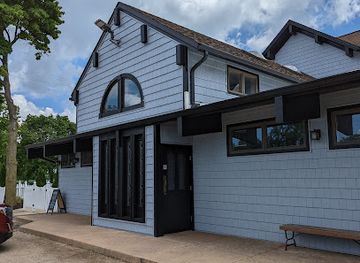 ohio/firelands/attraction/firelands-winery-restaurant