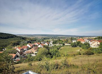 hungary/ferto-region/attraction/fertorakosi-kofejto-es-barlangszinhaz