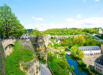 luxembourg/luxembourg-city/attraction/castle-bridge