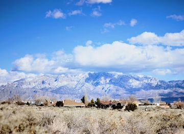 new-mexico/albuquerque/attraction/piedras-marcadas-canyon