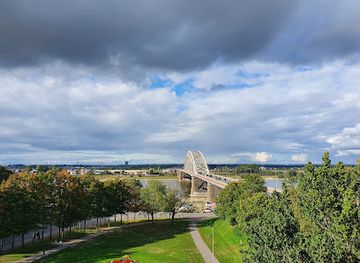 netherlands/nijmegen/attraction/waalbrug