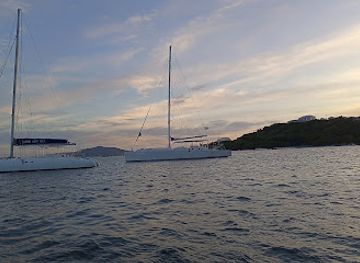 saint-vincent-and-the-grenadines/saint-george/attraction/clifton-harbour