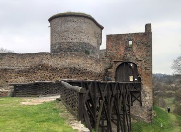 czechia/west-bohemia/attraction/krakovec-castle
