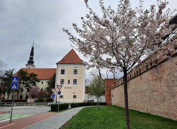slovakia/horna-nitra/attraction/town-wall