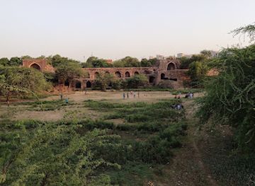 india/delhi/attraction/satpula-delhi