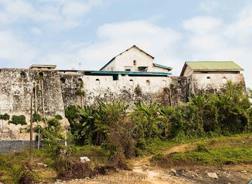 ghana/cape-three-points/attraction/fort-orange