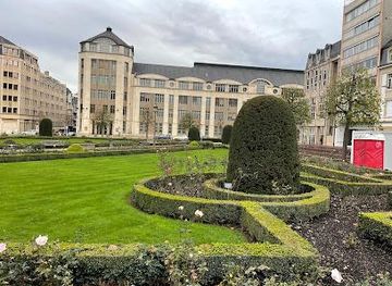 luxembourg/wiltz/attraction/place-des-martyrs