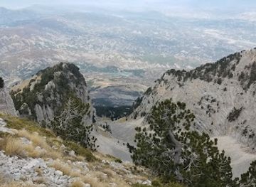 albania/tomorr-mountain/attraction/maja-e-cukes-se-partizanit