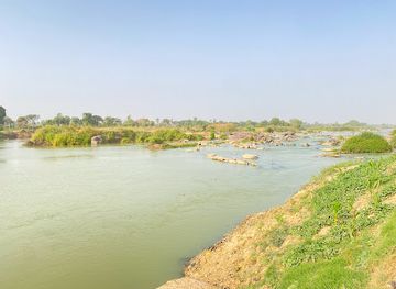 nigeria/south-south/attraction/water-intake-river-side-rock