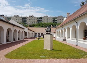 hungary/debrecen/attraction/debreceni-irodalom-haza-es-medgyessy-ferenc-emlekkiallitas