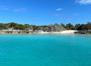 the-bahamas/exuma-cays-land-and-sea-park/attraction/wardewick-wells-cay-vista