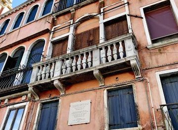 italy/venice/attraction/riva-del-carbon