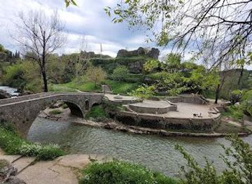montenegro/bar/attraction/old-ribnica-river-bridge