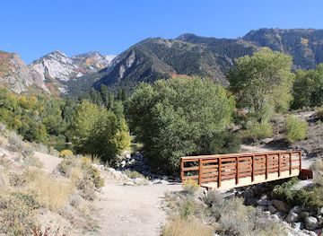 utah/snowbird-ski-resort/attraction/lower-bell-canyon-reservoir