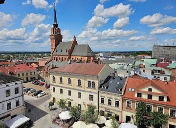 poland/wiślica/attraction/rynek-glowny-w-tarnowie
