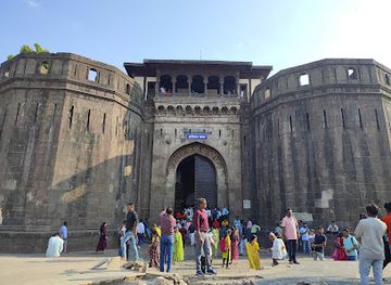 india/pune/attraction/shaniwar-wada-main-gate