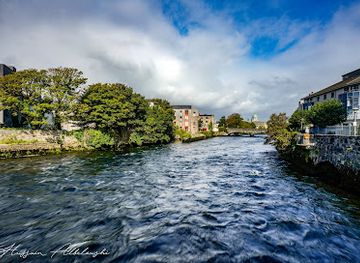 ireland/county-galway/attraction/wolfe-tone-bridge