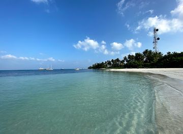 maldives/dhangethi-island/attraction/dhangethi-moon-swing
