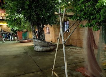 vietnam/mui-ne/attraction/fishermen-show-theatre-huyen-thoai-lang-chai