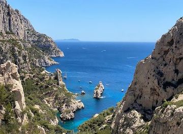 france/aix-en-provence/attraction/calanque-de-sugiton