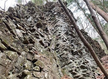 japan/yamanashi/attraction/kinpira-mountain-columnar-joints