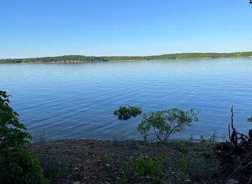 missouri/stockton-lake/attraction/stockton-beach