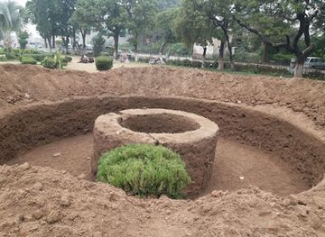 pakistan/sialkot/attraction/sialkot-qilla-park-piciip