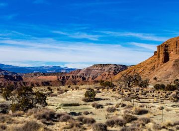 utah/torrey/attraction/salt-wash-view-area