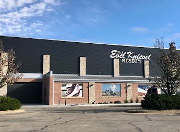 kansas/topeka/attraction/evel-knievel-museum