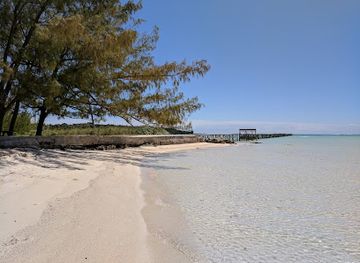 the-bahamas/abaco-islands/attraction/cherokee-long-dock