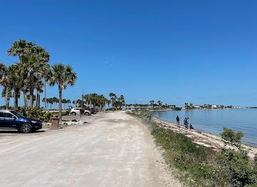 florida/honeymoon-island-state-park/attraction/causeway-community-park