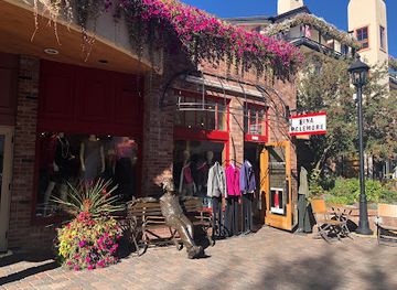 colorado/vail/attraction/albert-einstein-statue