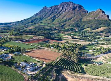 south-africa/cape-winelands/attraction/dwarsrivier-valley-tourism