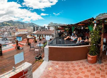 ecuador/amazon/attraction/the-secret-garden-quito