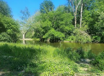 indiana/the-lakes-region/attraction/starkey-park