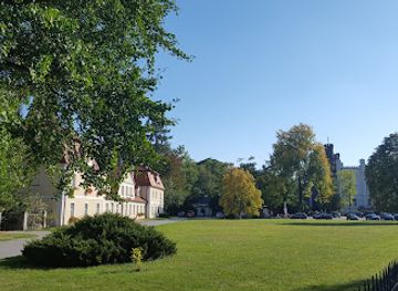 poland/greater-poland/attraction/zamek-w-korniku