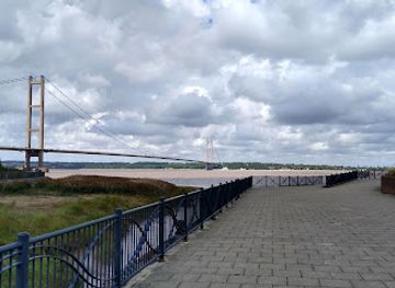 united-kingdom/yorkshire-and-the-humber/attraction/waters-edge-country-park-visitor-centre