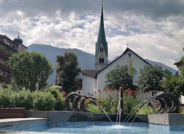 austria/mayrhofen/attraction/marktbrunnen