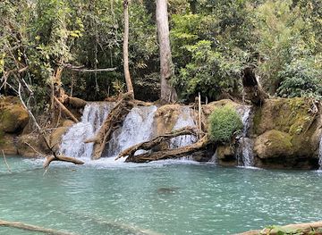 myanmar-burma/inle-lake/attraction/namt-mon-gyi-waterfall