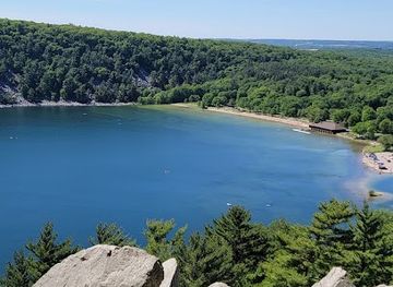 wisconsin/devil-s-lake-state-park/attraction/devils-lake-nature-center