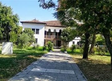 albania/berat/attraction/ethnographic-museum-of-elbasan