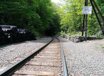 massachusetts/mohawk-trail/attraction/hoosac-tunnel-east-portal